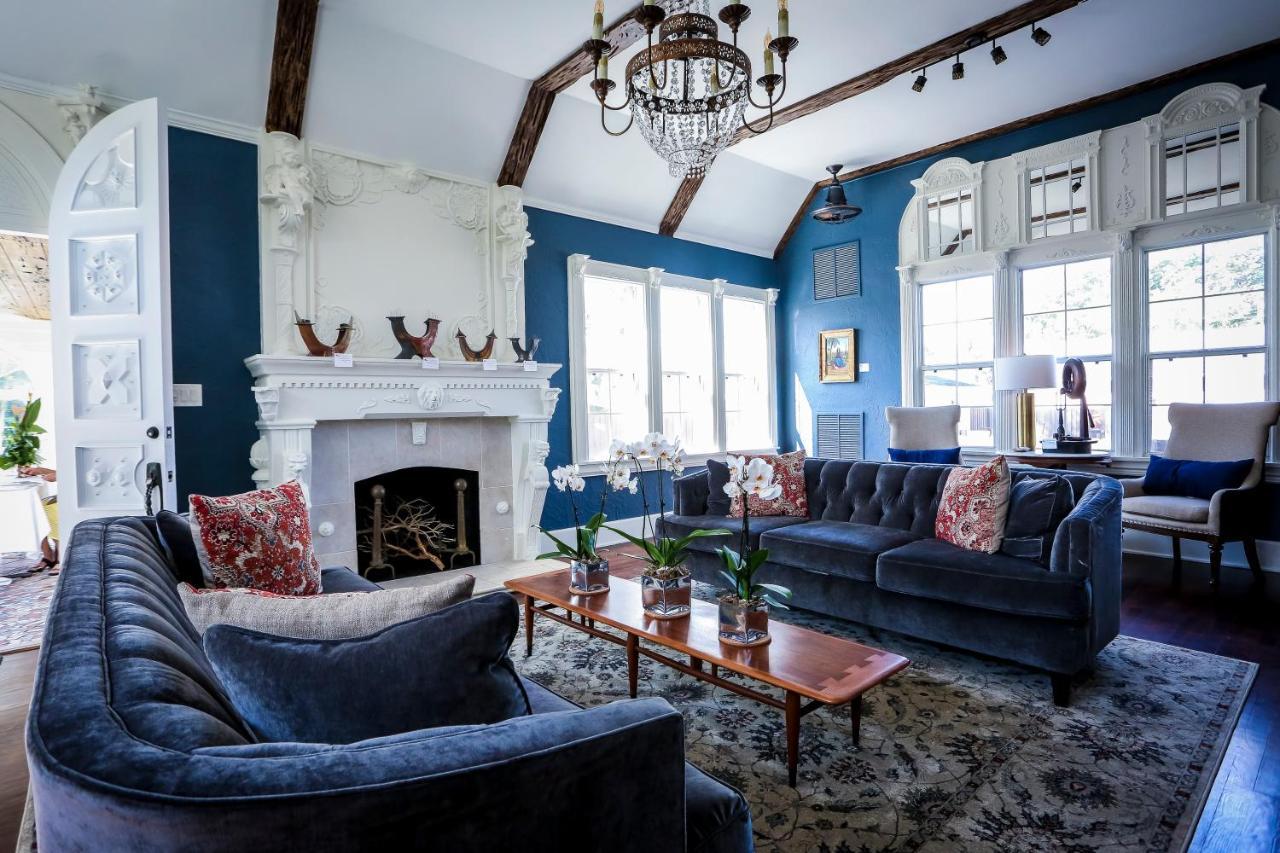 The Kenwood Gables Bed & Breakfast St. Petersburg Bagian luar foto